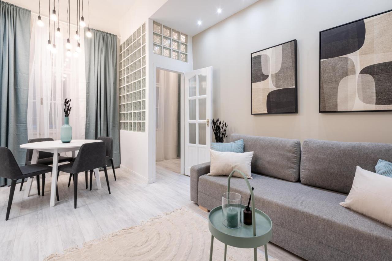 Apartament Kl31 - Urban Escape - Prime Location - Klauzal Square By Bqa Budapeszt Zewnętrze zdjęcie